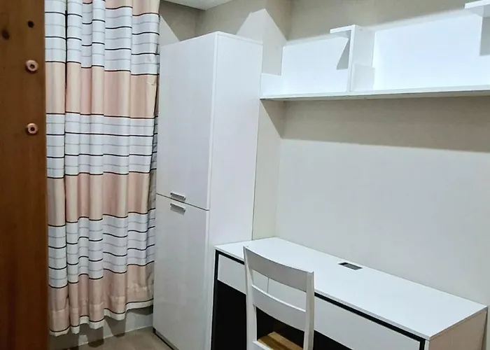 Apartahotel Cozy Modern 2 Bedroom 81 Newport Boulevard Manila